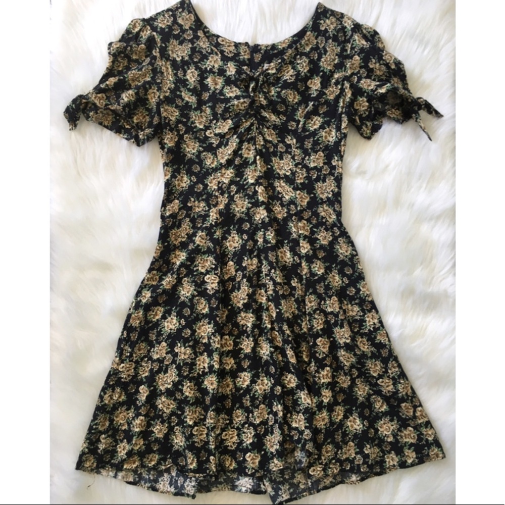 Caren Desiree & Co Vintage Floral A-Line Dress - Picture 1 of 6